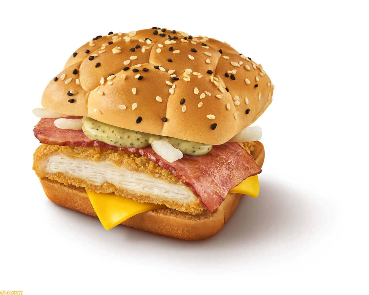 【マクドナルド】ゴジラバーガーが新登場。旨辛肉厚ビーフ&ザク切りポテト、スモーキーペッパーチキン、チーズダブルてりやきを2024年1月5日に発売